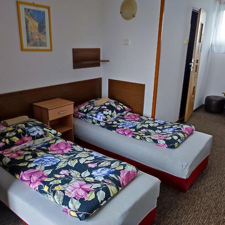 Motel Korona Zamość Eksteriør billede